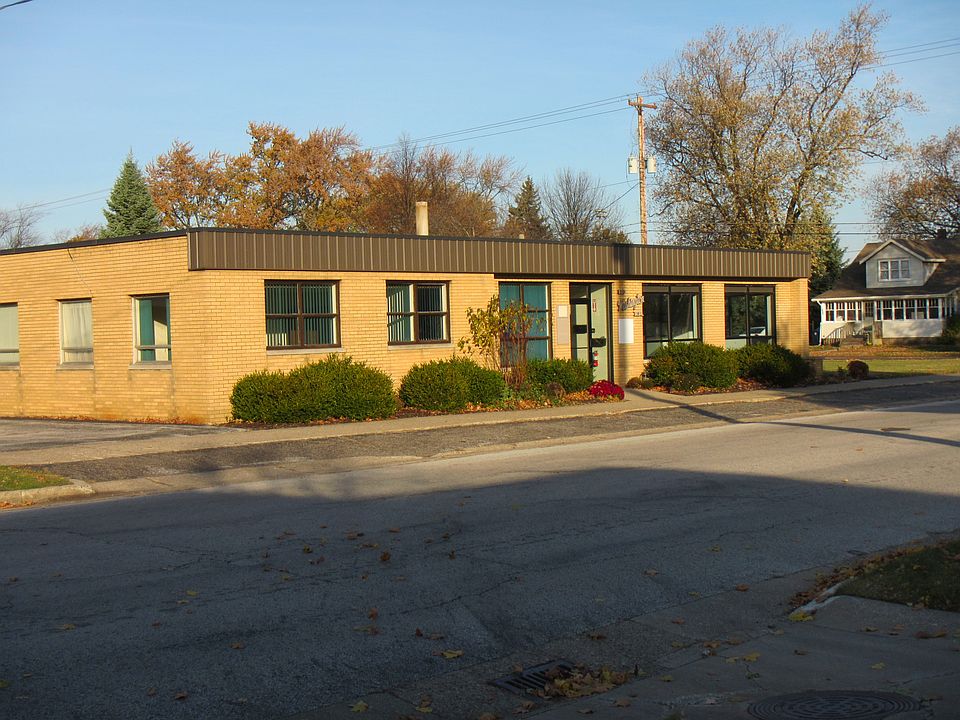 1st image of 680 Washington Ave Ste 1