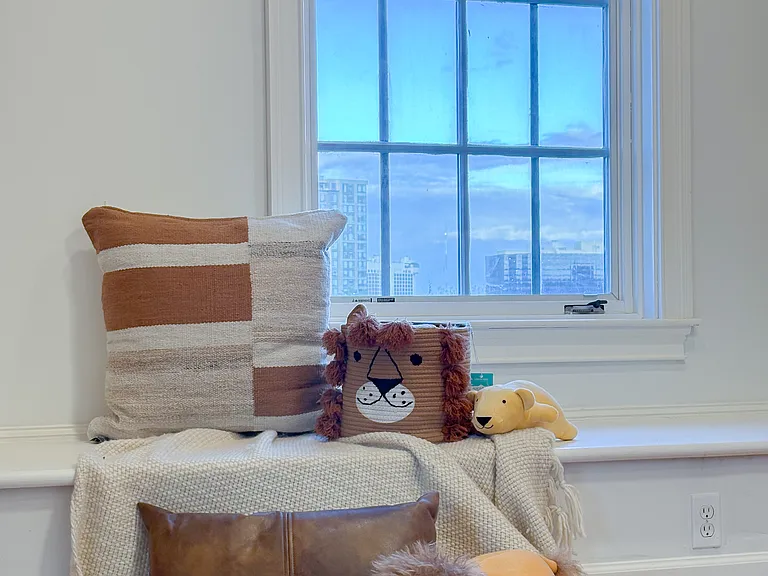 87 Stephen St #1C — Photo 6