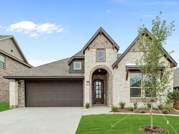 8208 Catclaw Pr, Godley, TX 76044