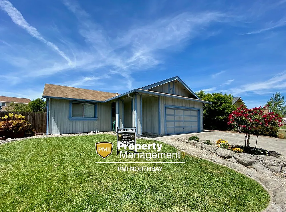 818 Bering Way photo 1