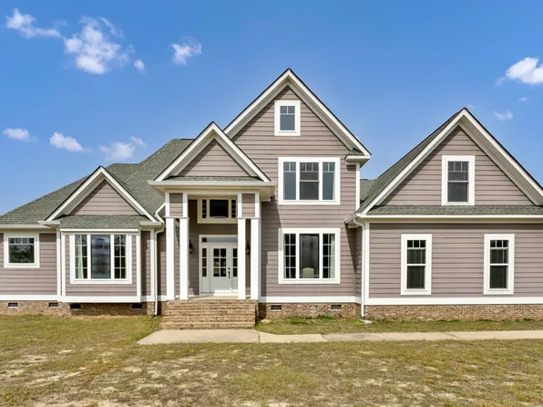 1096 Hermitage Pond Rd, Camden, SC 29020