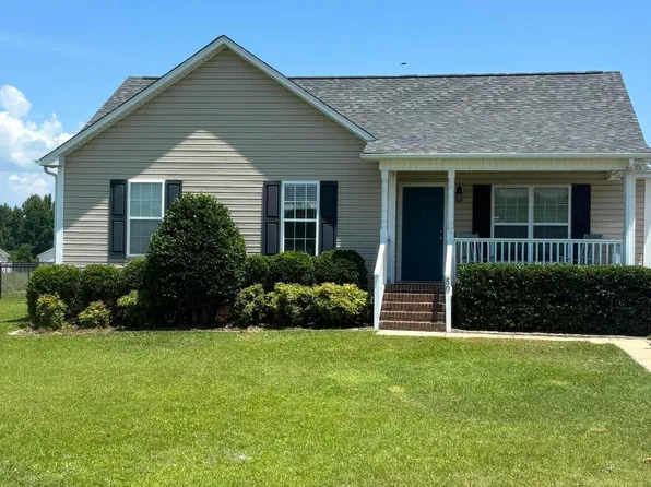 50 Letcher Ln, Lillington, NC 27546