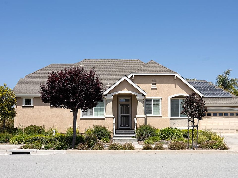 1st image of 418 Vivienne Dr