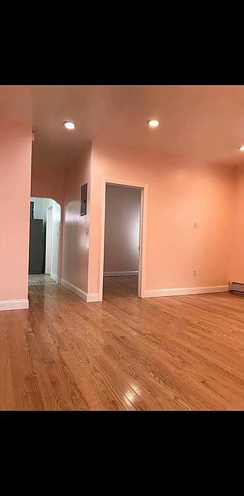 1st image of 124-17 23rd Ave