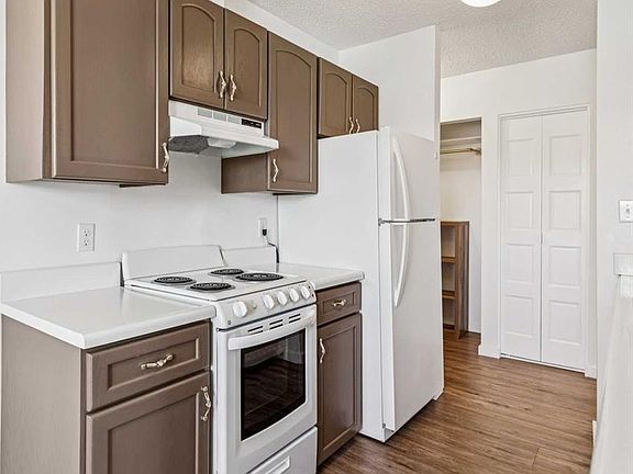 5th image of 366 N 94th Ave SE #54