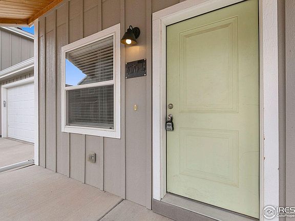 2nd image of 4070 Sveta Ln #5