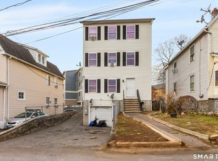 10 Lipton Pl, Stamford, CT 06902