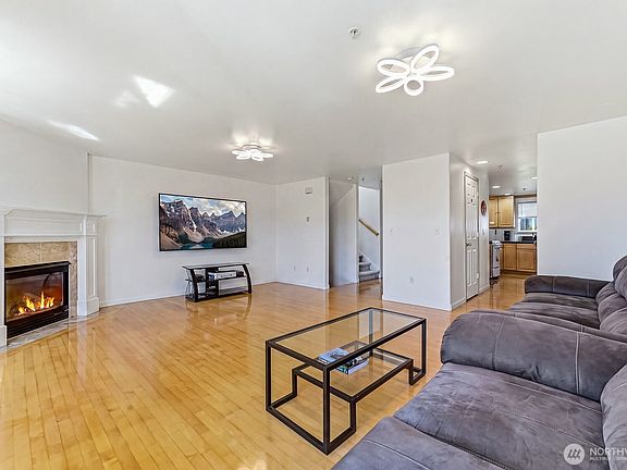 4th image of 7009 42nd Avenue S #1