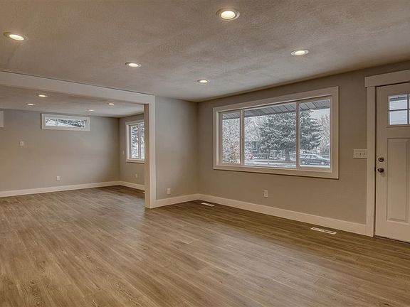4th image of 17716 E Broadway Ave