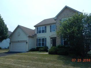 106 Westbourne Ave, Sugar Grove, IL 60554