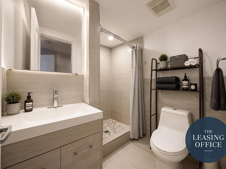 450 W 46th St #4FW — Photo 6