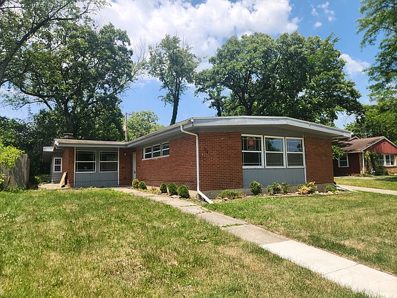 3rd image of 336 Oakwood St