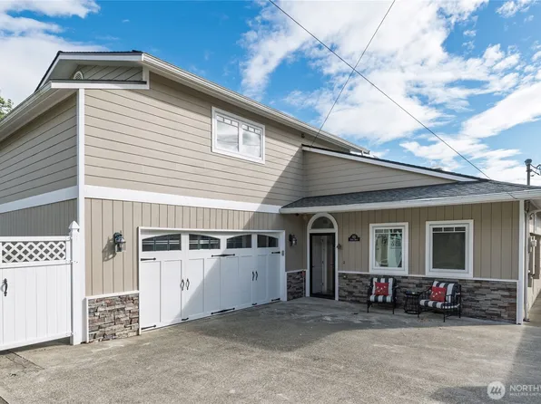 325 Shore Drive, Bremerton, WA 98310
