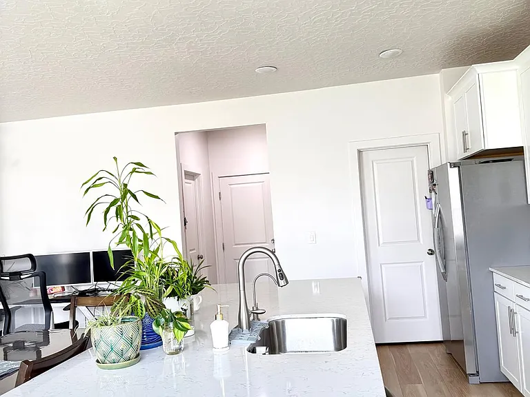 2591 N Velvet Moon Dr — Photo 8