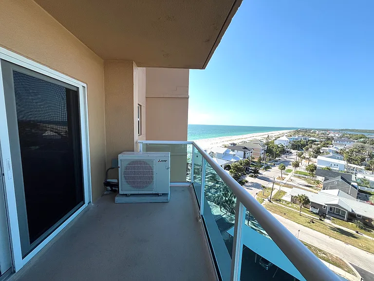 880 Mandalay Ave #802 — Photo 7