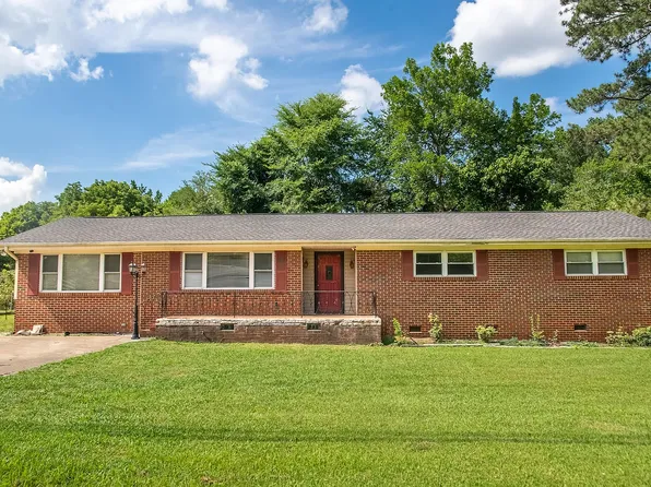 8323 E Mountain Ln, Chattanooga, TN 37421