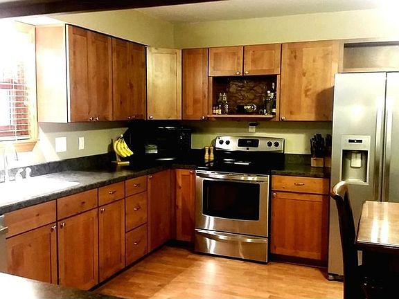 5th image of 7229 Shamrock Dr