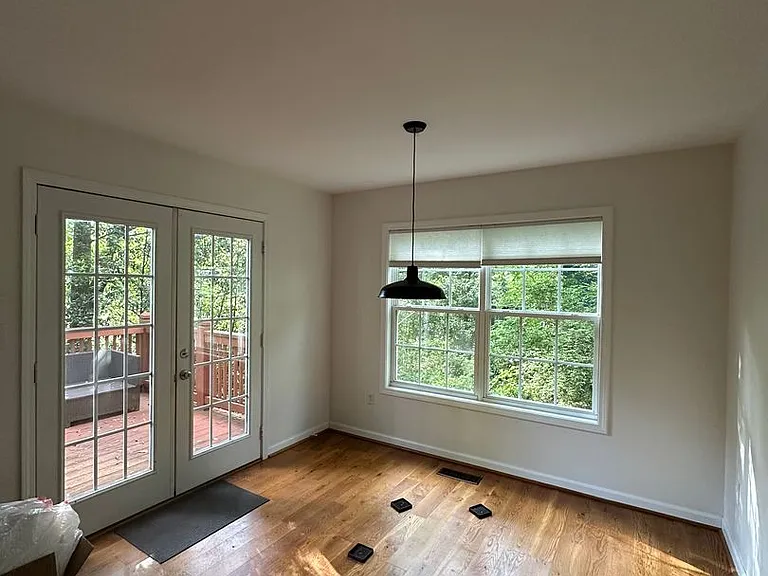 250 Hodgson Dr — Photo 17