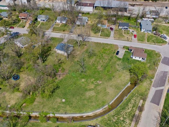 250 Commerce Ave, Saint Louis, MO 63122