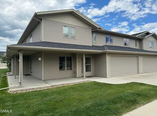 715 Compass Loop, Bismarck, ND 58504