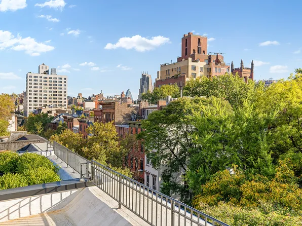 485 West 22nd Street image 16 of 19