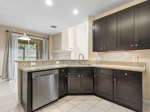 3rd image of 7320 Cypress Grove Rd Unit 70-1