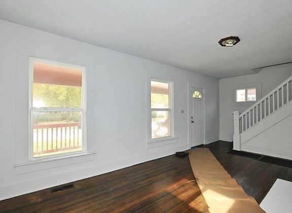 3rd image of 4309 Guilford Ave