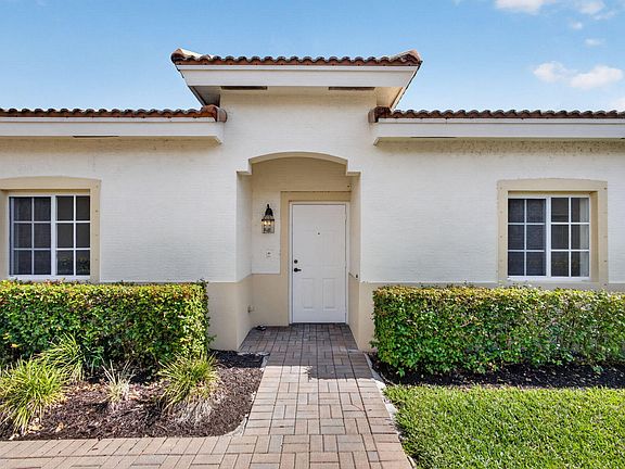 2nd image of 2344 Windjammer Way