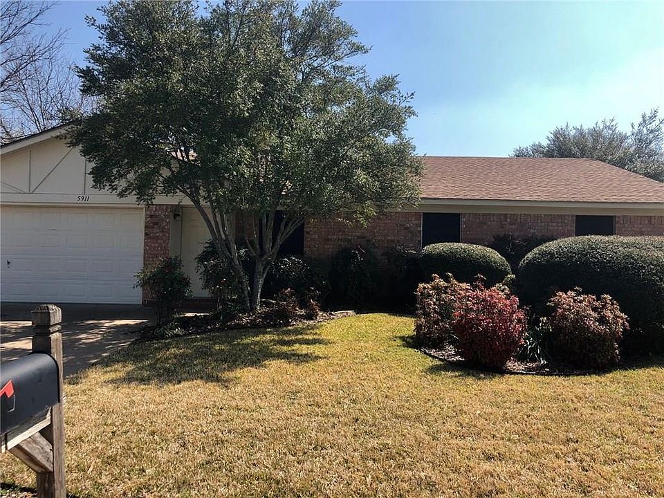 1st image of 5911 Willow Valley Dr