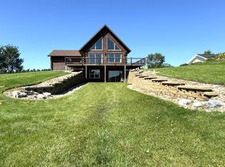 11708 Schlekewy Dr W, Lake City, SD 57247