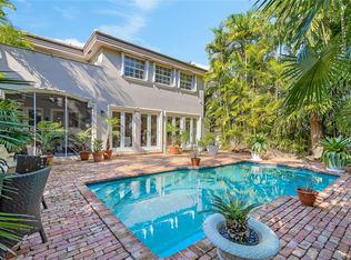 7321 SW 47th Ct, Miami, FL 33143