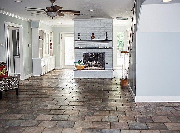 5th image of 3713 Evergreen Dr