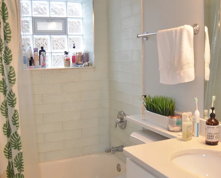 735 W Belmont Ave #1F — Photo 10