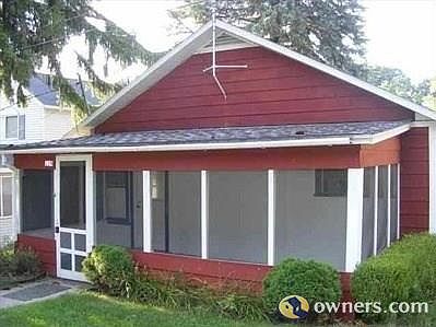 Enter Photo CaptionCabin