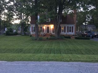 9760 Redbridge Rd, North Chesterfield, VA 23236