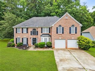 6906 Wynmeadow Dr, Stone Mountain, GA 30087