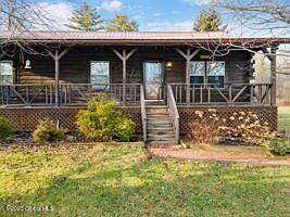 2nd image of 695 Saddlemire Hill Road