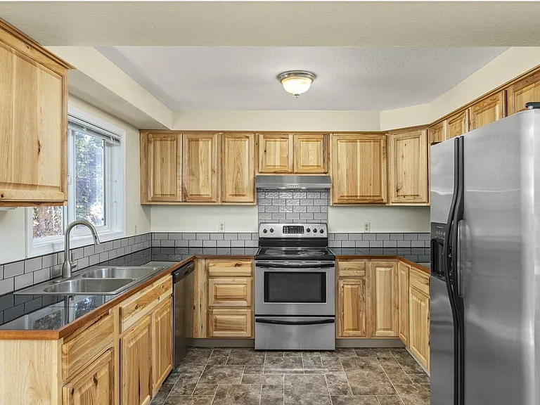 5121 SE Cesar E Chavez Blvd #5121 — Photo 4