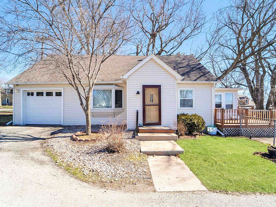 5055 Washington St, Butte Des Morts, WI 54927 MLS 50291297 Zillow