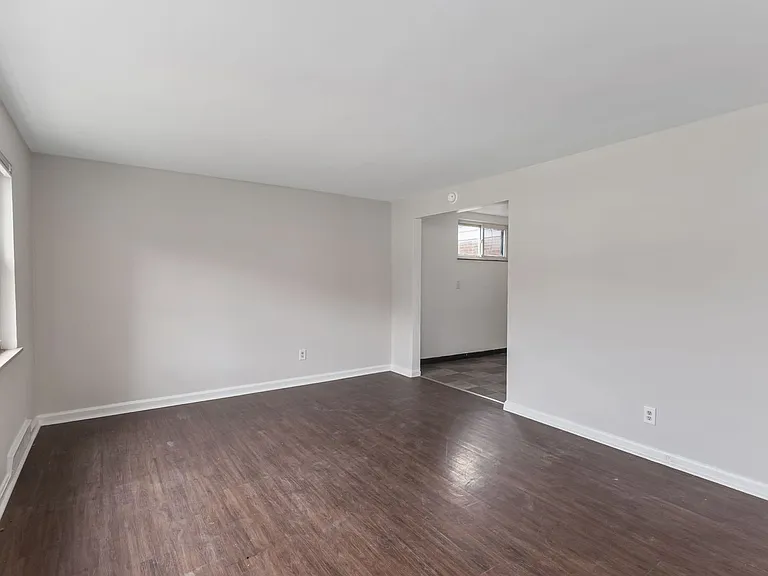 3069 Westwood Northern Blvd — Photo 3