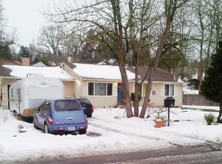 7725 SW Spruce St, Tigard, OR 97223