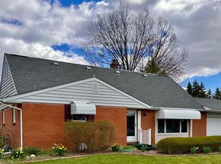 5800 Harlem Rd, New Albany, OH 43054