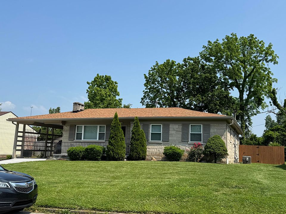 1st image of 110 Windsor Dr