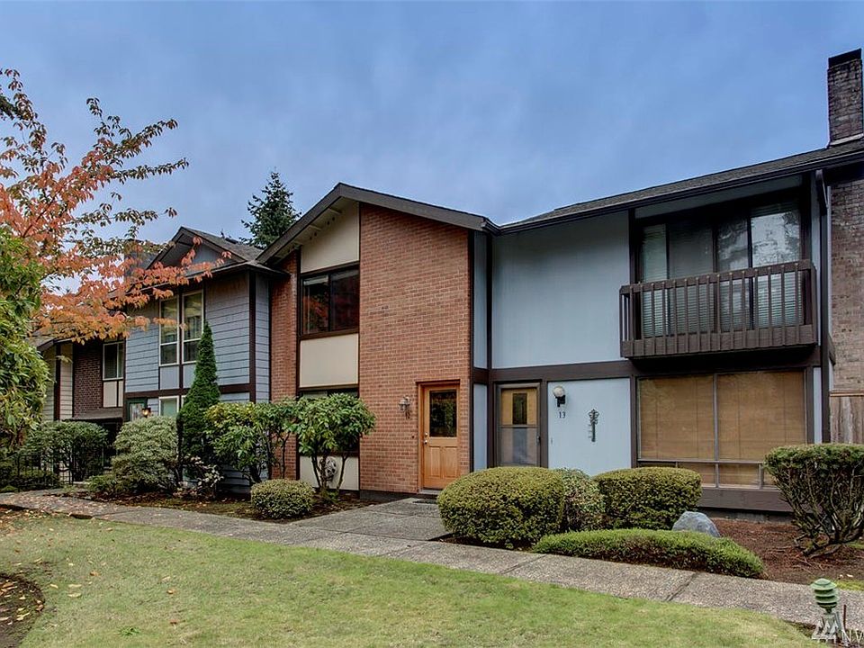 1st image of 1717 150th Ave SE APT 12