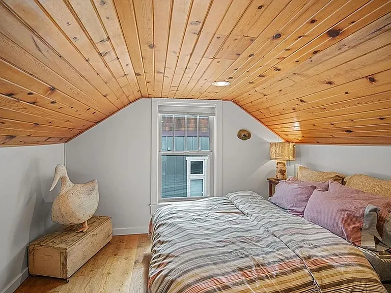 1161 NW Federal St — Photo 18