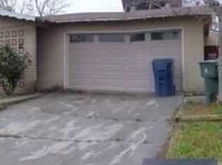 409 Citrus Ave, Los Banos, CA 93635