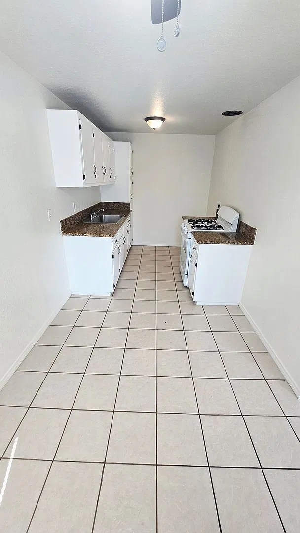 9382 Pradera — Photo 4
