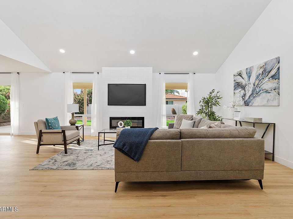 1st image of 10038 E CHESTNUT Drive