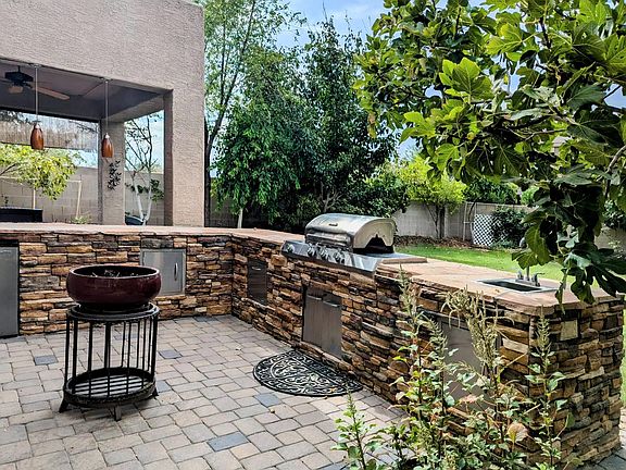4th image of 10432 W Carlota Ln