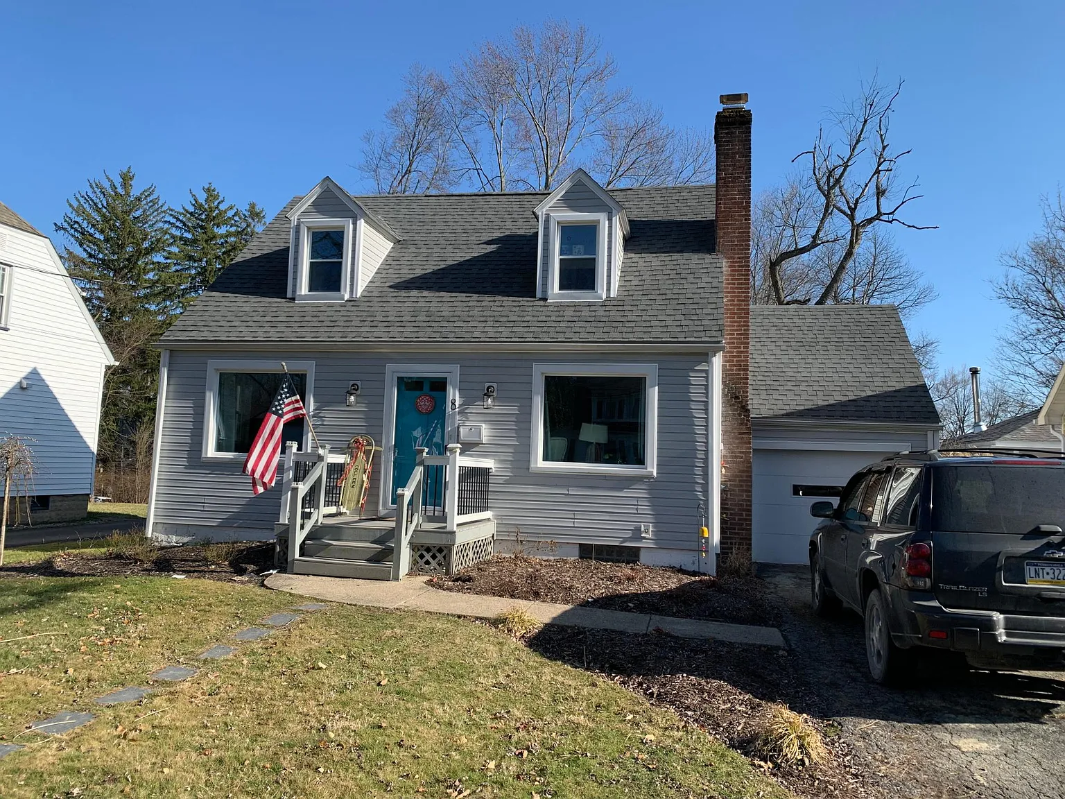 8 Morse Pl — Photo 3